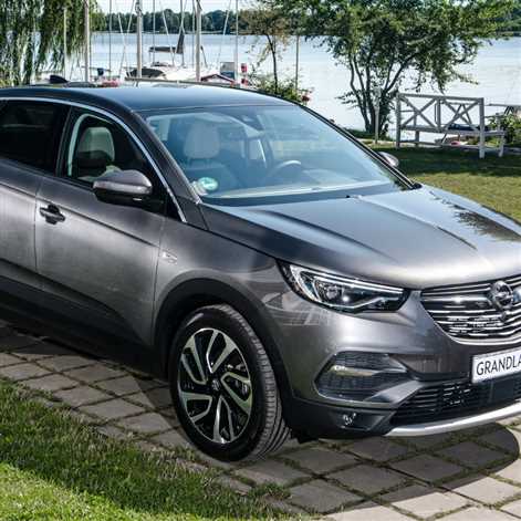 Nowy zawodnik: Opel Grandland X w cenie od 94 900 zł